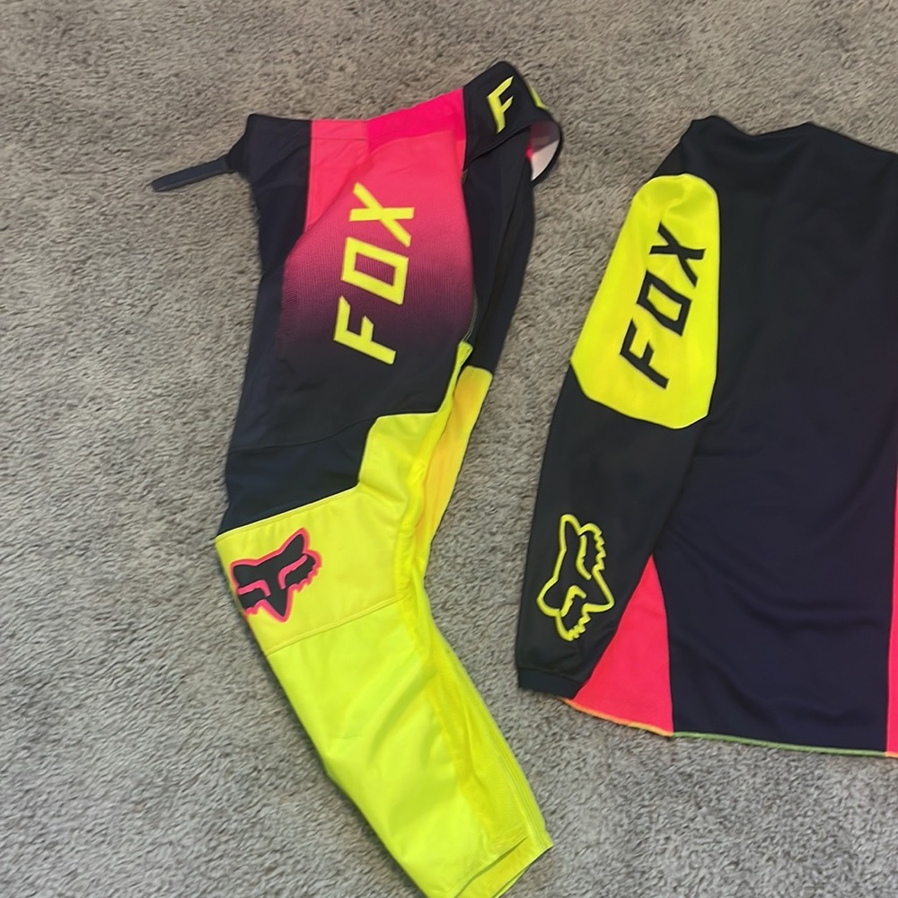 Fox Racing Riding gear pants 👖 Size 8 👕 Size M - Picture 6 of 9